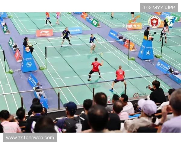 周强独家分享羽毛球技巧与心得体会助你提升竞技水平