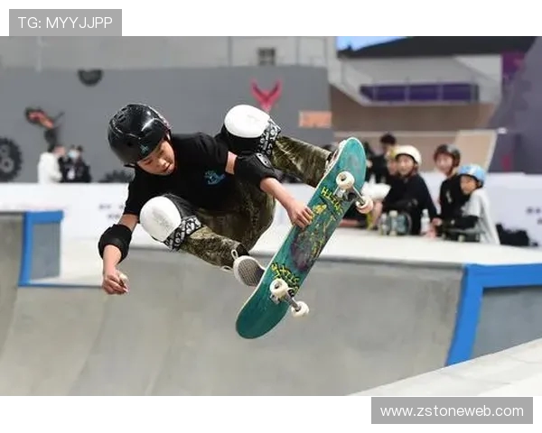 重庆街舞队在世界滑板锦标赛中以81分领先其他队伍勇夺榜首