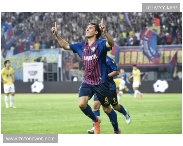 南京足球队以63分领跑精英赛积分榜展现强大实力和竞争优势