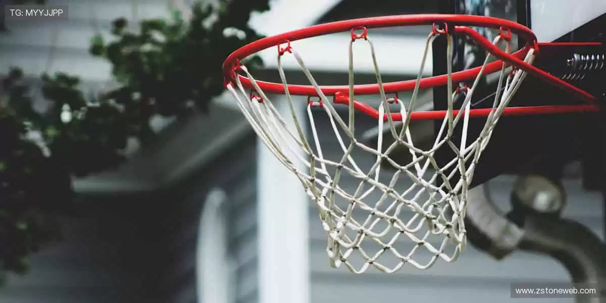 运动潮流触手可及，周边好物让热爱更有型！🎯